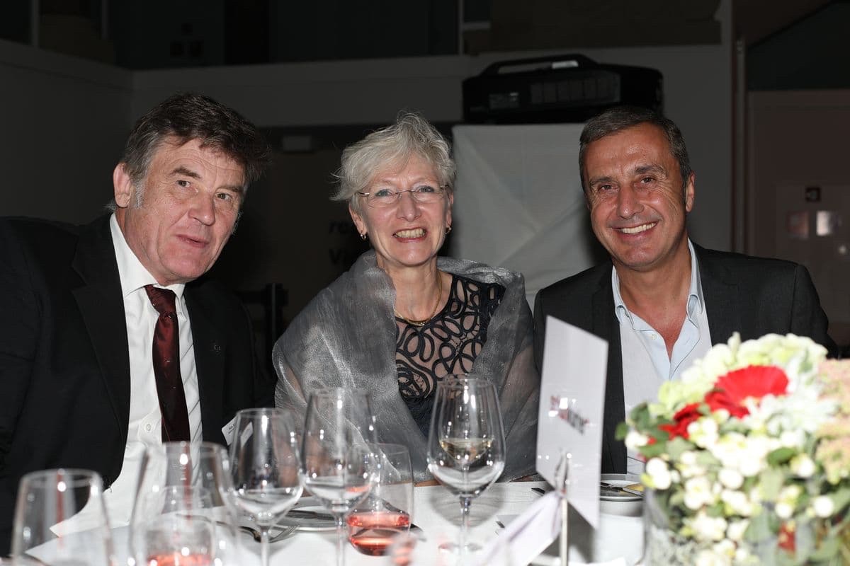 schuhkurier AWARD 2017 - Wido und Claudia Schüttfort und Rainer Barth