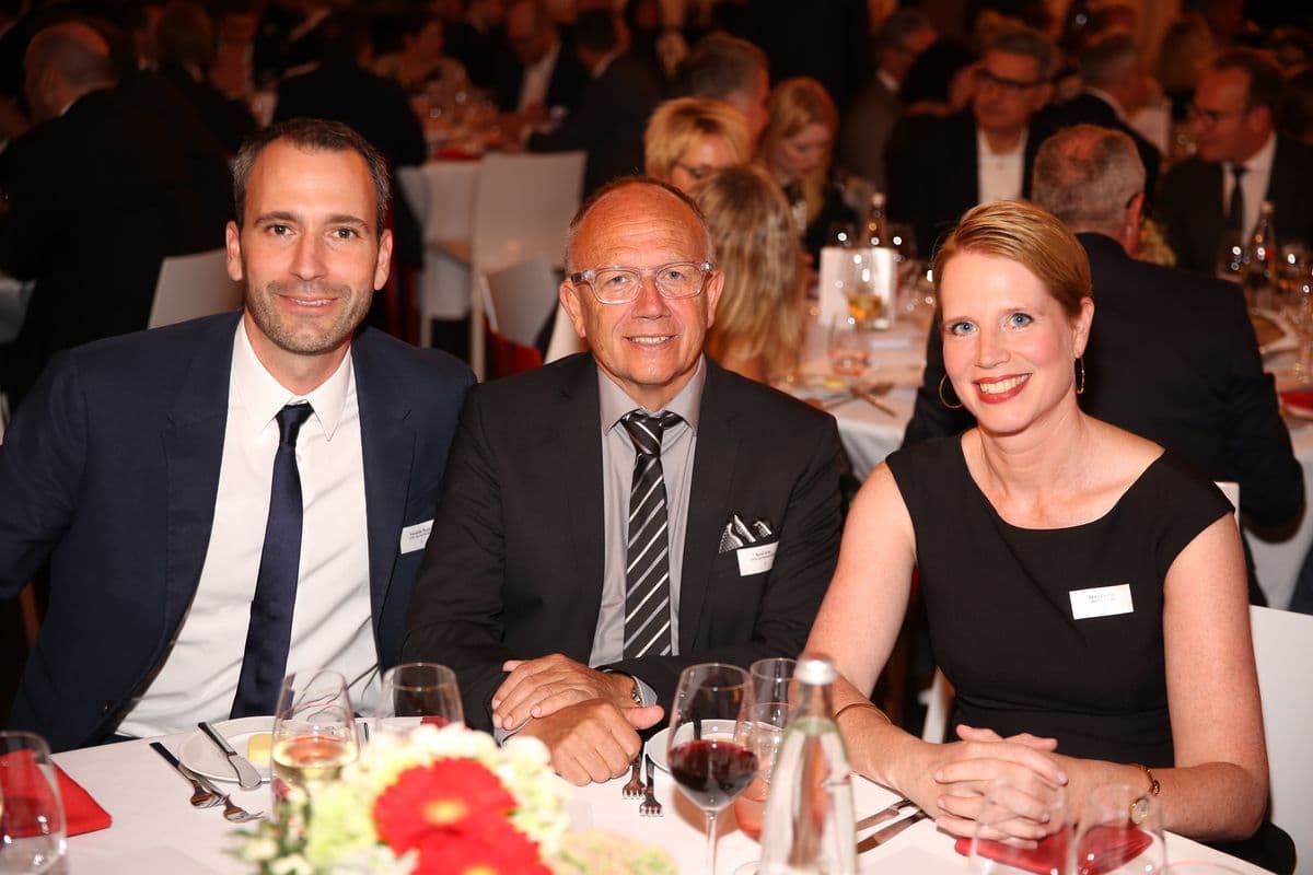 schuhkurier AWARD 2017 - Alexander Nicolai, René Urfer und Heike Discher
