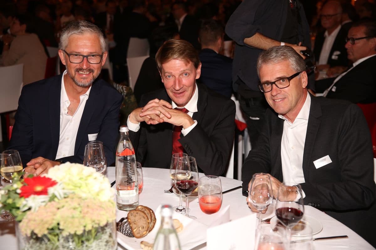 schuhkurier AWARD 2017 - Ulrich Focke, Dr. Jörg Reemann und Andreas Schaller
