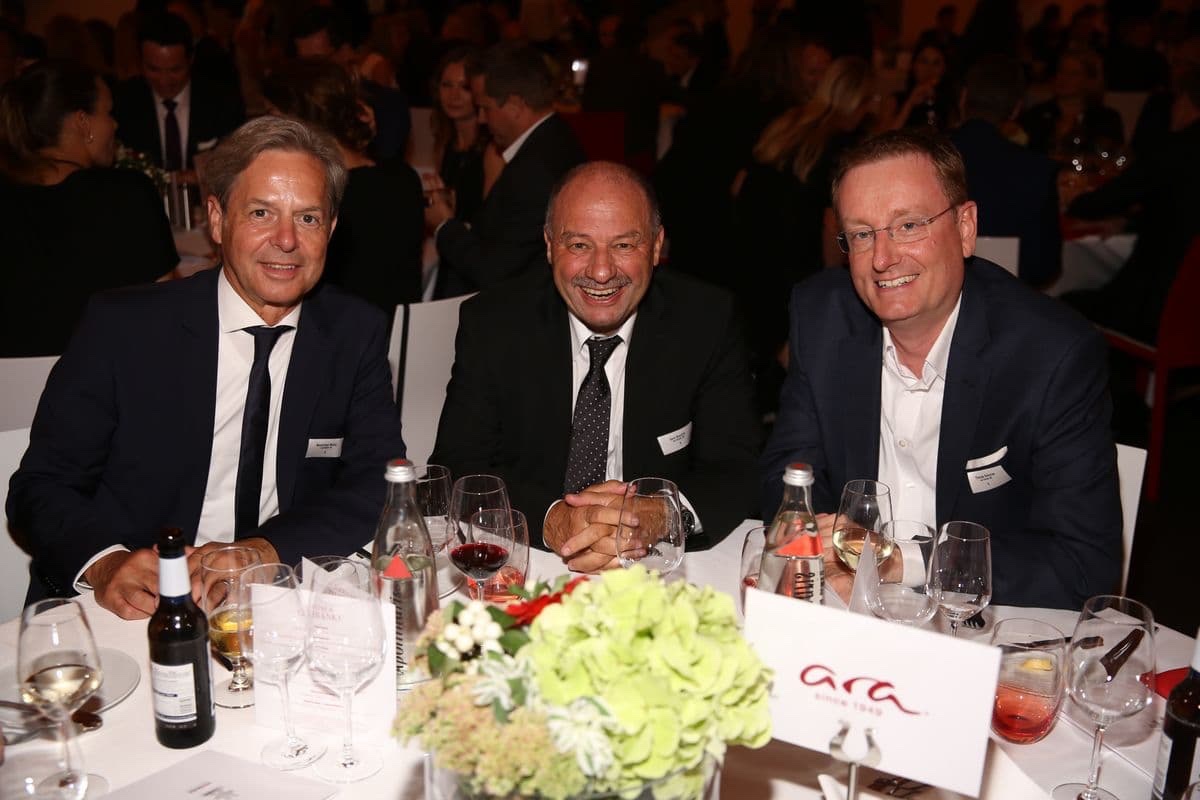 schuhkurier AWARD 2017 - Maximilian Müller, Gerd Koschik und Thomas Schmies
