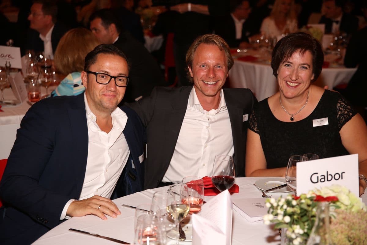 schuhkurier AWARD 2017 - Helmut Seidl, Kai Pommerenke und Barbara Eberl