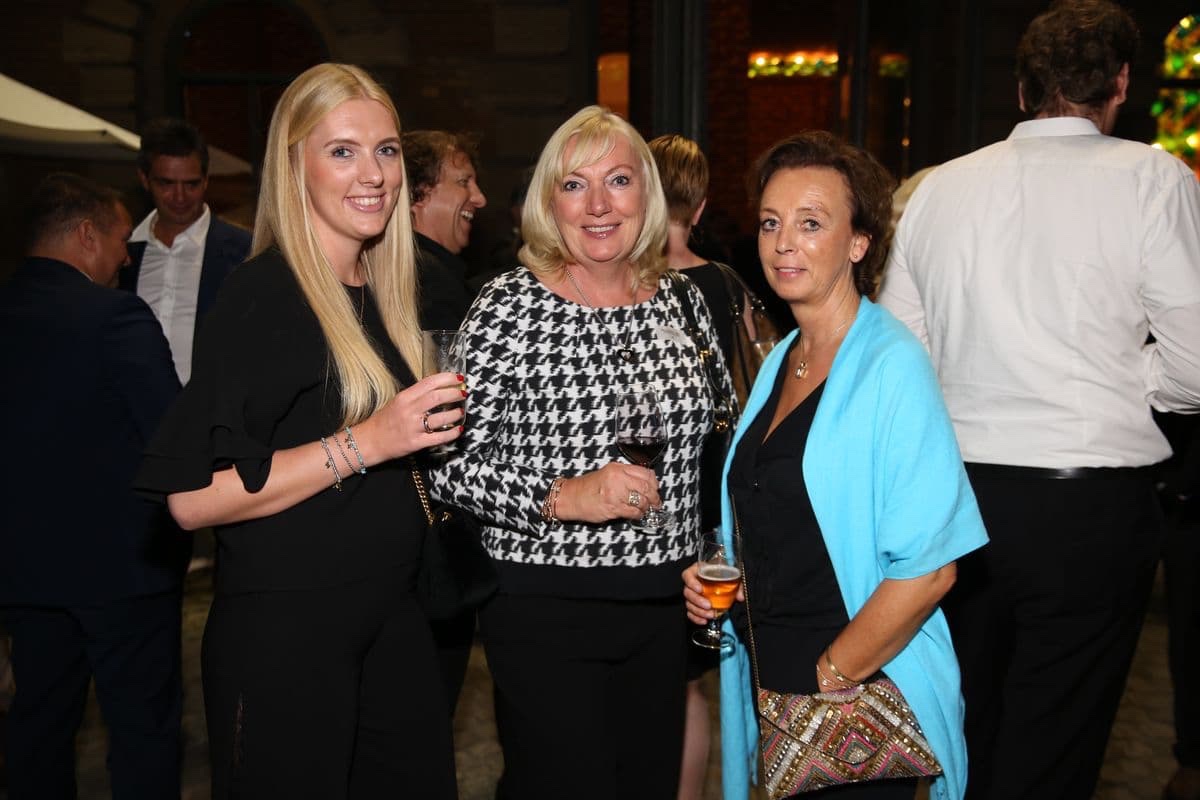 schuhkurier AWARD 2017 - Lorine Klein, Ilka Oberhösel-Klein und Katja Kerstein