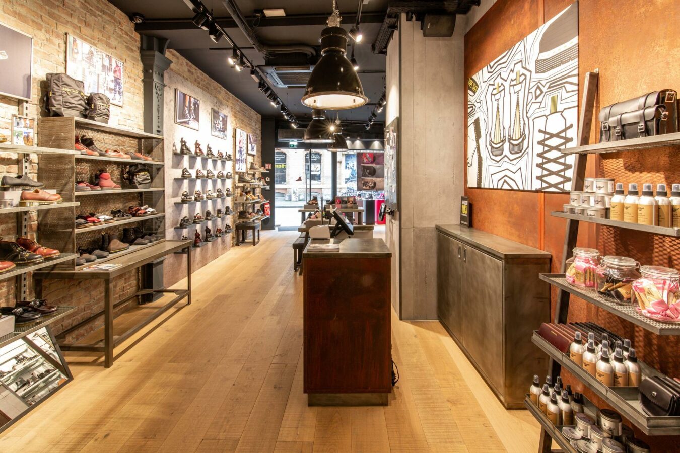 Dr. Martens eröffnet ersten Store in Köln (Foto: Dr. Martens)