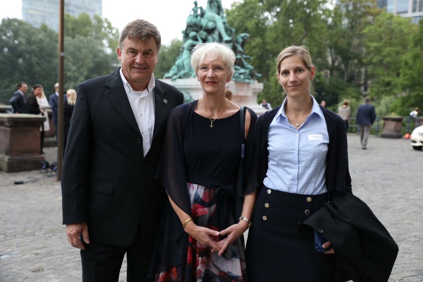 Wido und Claudia Schüttfort und Sabrina Spyra