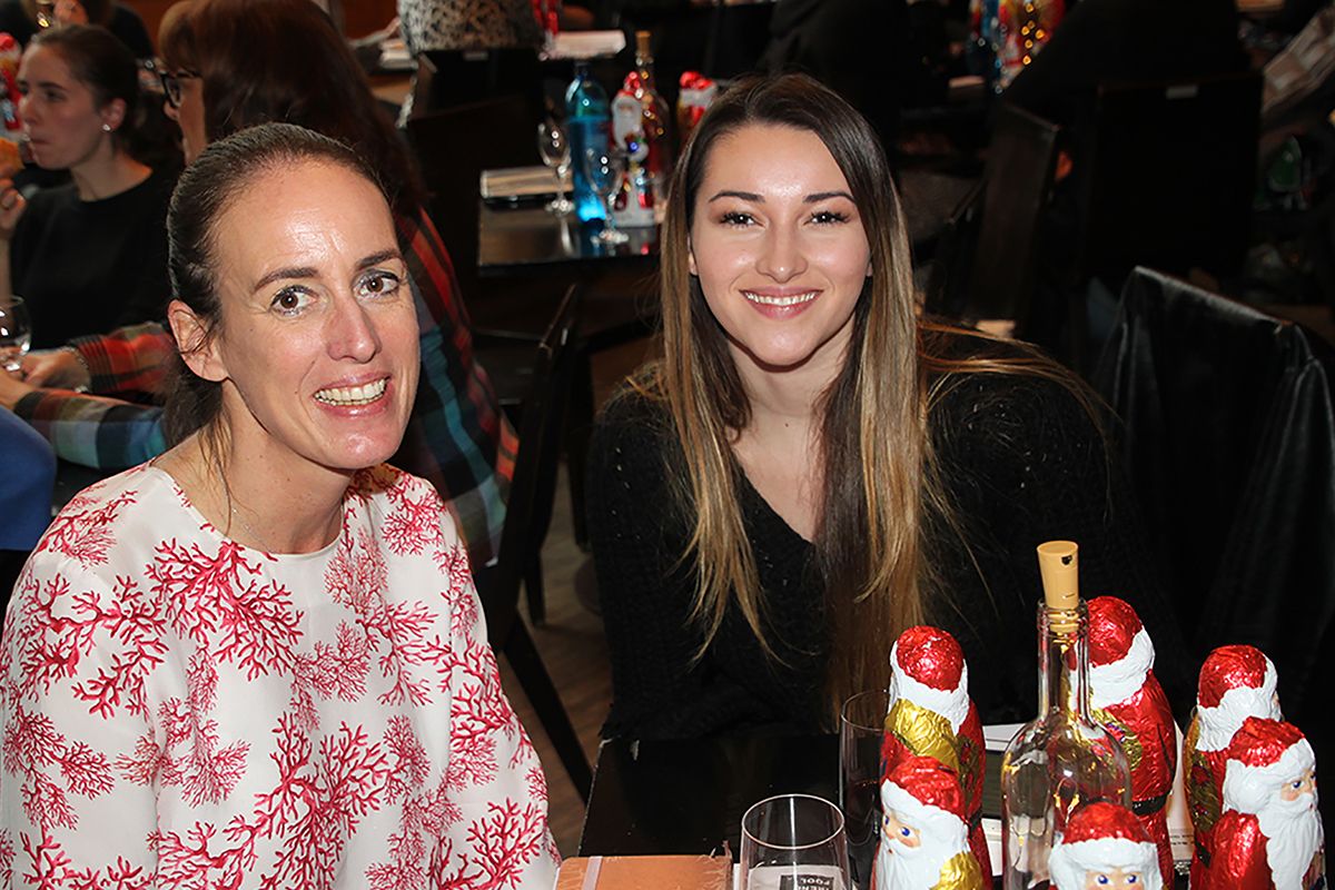Katrin Sauerland (li.) und Desiree Schwarz (Foto: Fashion Trend Pool)