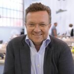 ACHIM GABOR: „Wir wollen gestalten“, sagte Achim Gabor Anfang des Jahres im Interview mit schuhkurier. Gesagt – getan. Im September wurde die neue Digitalisierungseinheit ’Cube‘ eingeweiht. Der neue Online-Marktplatz, an dem Gabor-Händler beteiligt werden, wurde ausgezeichnet. Und das Unternehmen wurde im November vom Wirtschaftsmagazin Brand eins als ’Bester Partner‘ gewürdigt.
