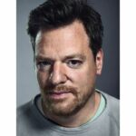 OLIVER REICHERT mag klare Ansagen. Der CEO von Birkenstock äußert sich auch selbst gerne markant. So auch zum Jahreswechsel 2017/18, als er ein Ende der Belieferung von Amazon ankündigte. Und Reichert ist auch in den vergangenen Monaten nicht eingeknickt. Vielmehr haben er und sein Team weiter stetig in die Marke Birkenstock investiert – mit kreativen Events und Kooperationen, die weltweit für Aufsehen sorgten.