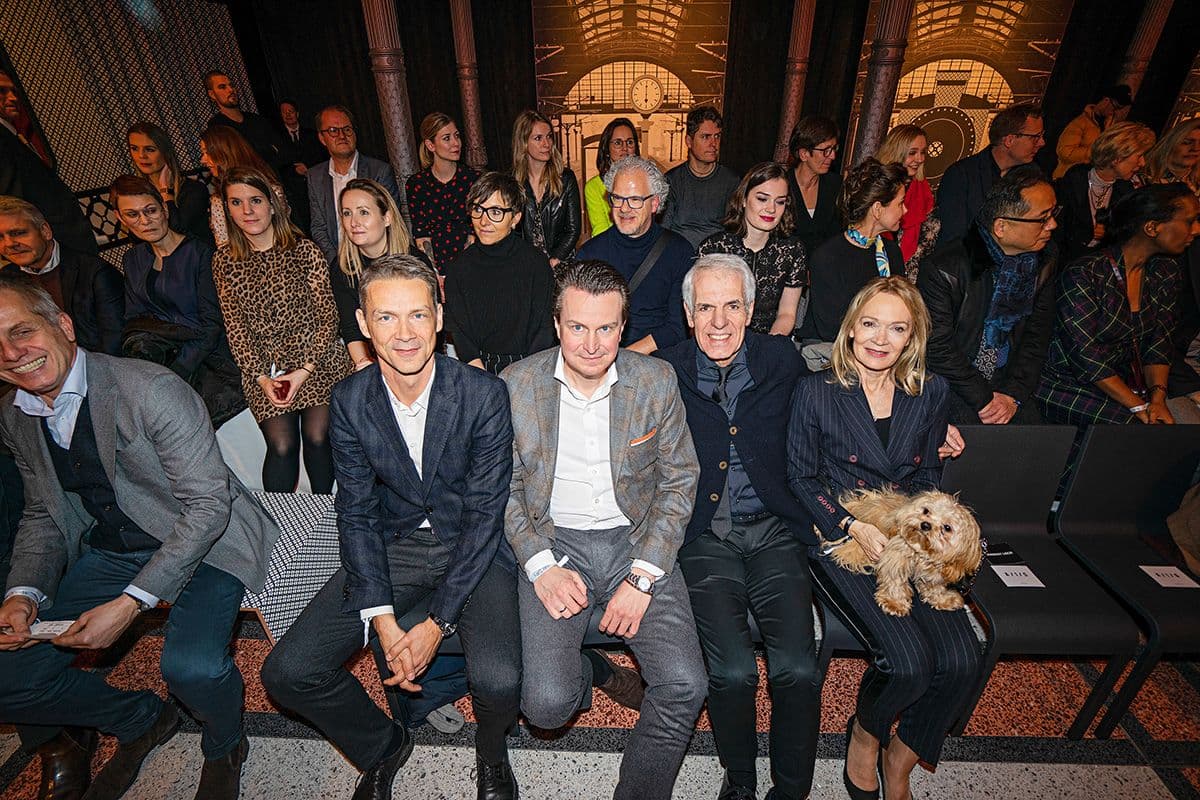 (v.l.n.r.) Holger Blecker (Breuninger), Marcus Schönhart (Leffers) und Norbert und Erika Lock (Foto: Marc Cain)
