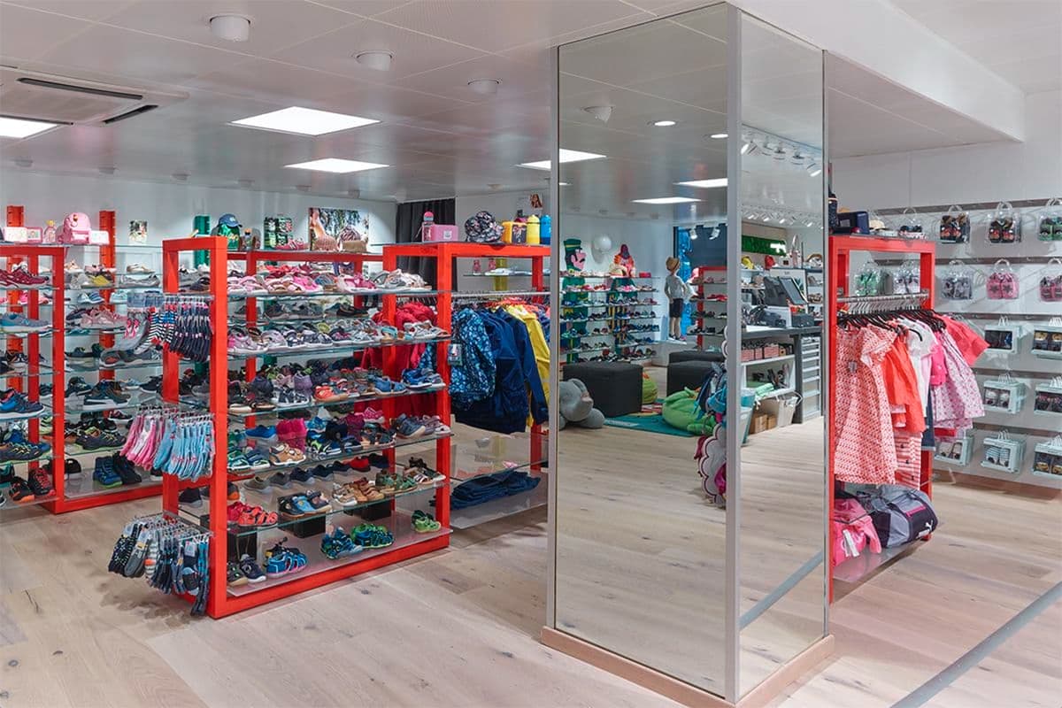 Schuhhaus Walder Schuhfiliale im Bällitz 75 in Thun (Foto: Schuhhaus Walder AG)