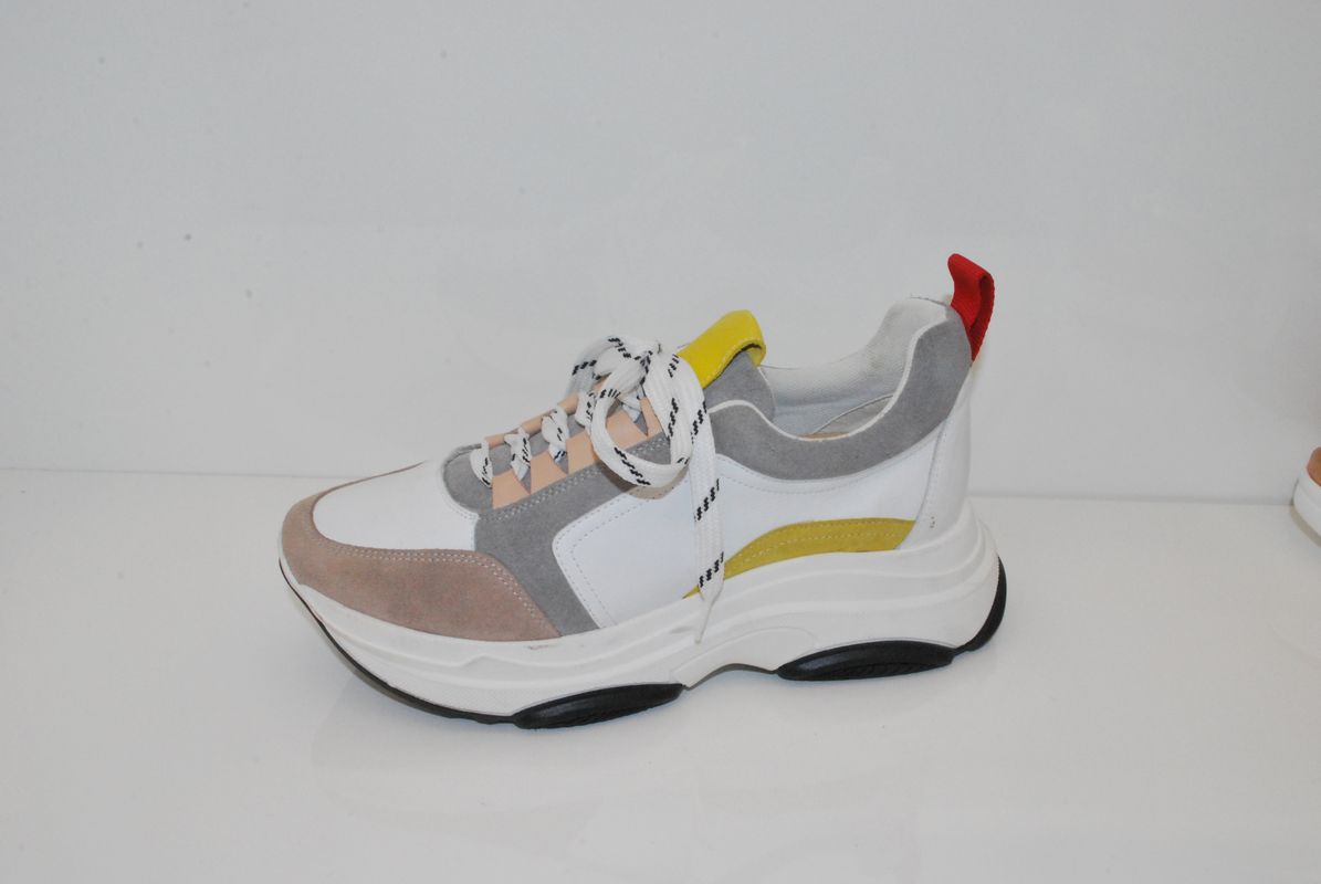 KMB - allery Shoes Frühjahr/Sommer 2020 (Foto: Redaktion)