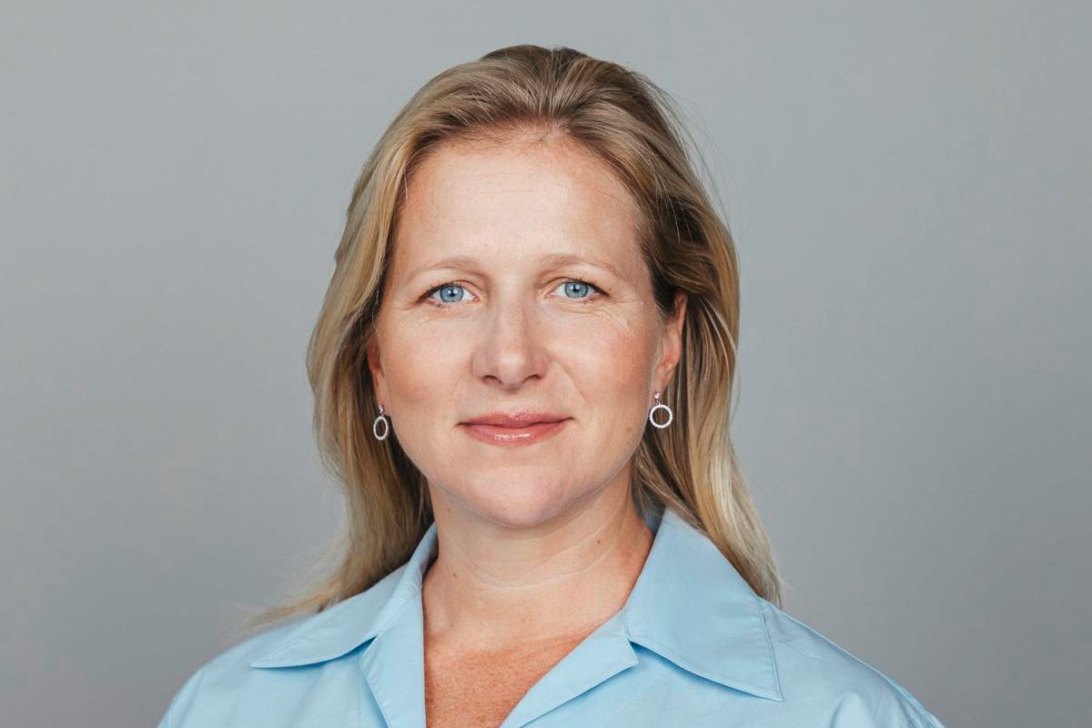CRISTINA STENBECK: Seit Mai ist die Unternehmerin Cristina Stenbeck neue Vorsitzende des Aufsichtsrats von Zalando. Sie wolle sicherstellen, dass sich Zalando weiterhin stark am Kunden orientiere und Innovationen vorantreibe, erklärte die Schwedin zum Antritt. Stenbeck kommt der Risikokapital- Beteiligungsgesellschaft Kinnevik, die ihrer Familie gehört und die größter Aktionär von Zalando ist.
