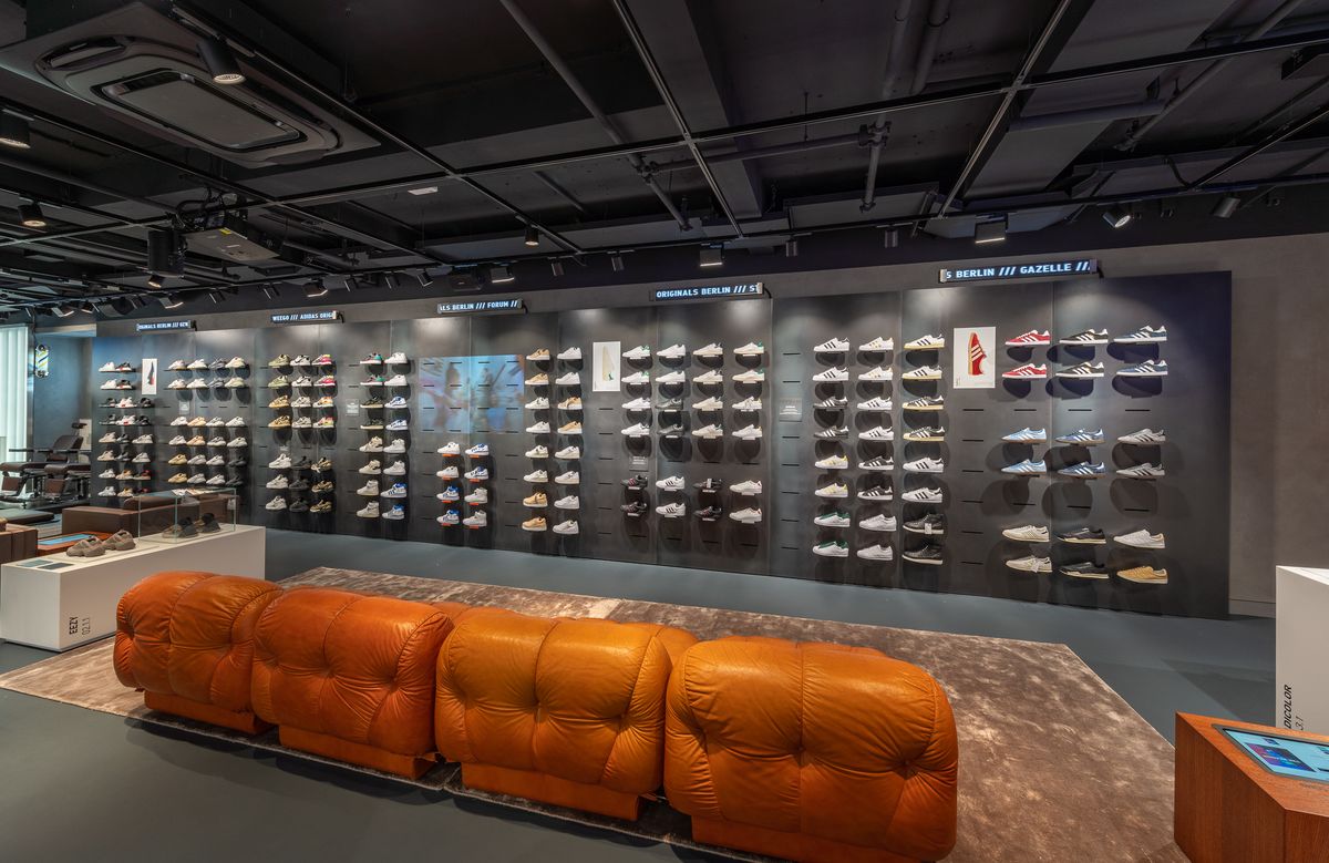 Adidas feiert die Wiedereröffnung des Flagship-Stores in Berlin. (Foto: Adidas)