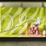 Summer Awakening: Die Schaufenster des Kaufhauses Selfridges an der Londoner Oxford Street. (Foto: Selfridges)
