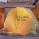 Summer Awakening: Die Schaufenster des Kaufhauses Selfridges an der Londoner Oxford Street. (Foto: Selfridges)