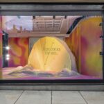 Summer Awakening: Die Schaufenster des Kaufhauses Selfridges an der Londoner Oxford Street. (Foto: Selfridges)