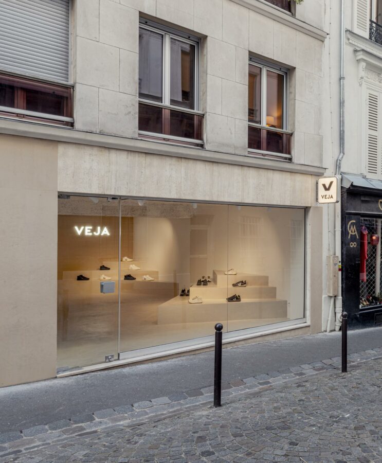 Der neue Veja-Store in Paris-Montmartre basiert auf minimalistischer Architektur und nachhaltigen Materialien. (Foto: Nodal+Antoine Huot)