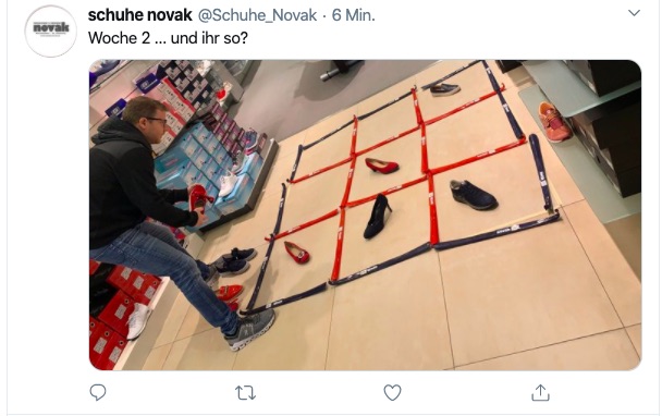 Schuhe Novak zeigt auf Twitter, was man mit Schuhen so alles machen kann. (Screenshot: Twitter)
