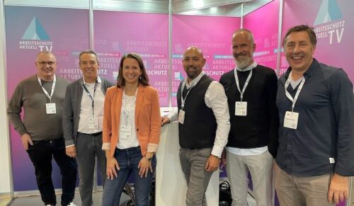 Das Team der ANWR Schuh auf der Messe für Arbeitsschutz in Stuttgart (v.l.n.r.): Burkhart Sprecher, Helmut Wies, Michaela Brehm, Kai Stawars, Carsten Sander und Andreas Schau (Foto: ANWR Schuh)