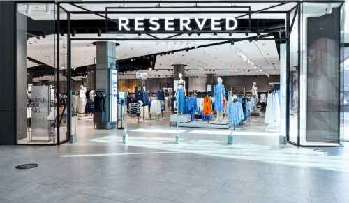 Mode und Accessoires: der Fashion-Filialist Reserved (Foto: Reserved)