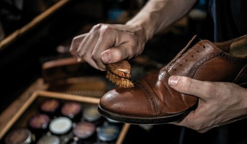 Eine gute Pfelge gehört für Shoedoc zur Langlebigkeit dazu. (Foto: Shoedoc)