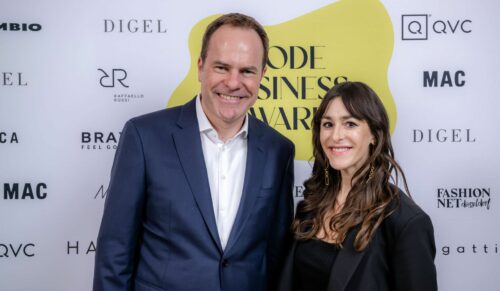 Düsseldorfs Oberbürgermeister Dr. Stephan Keller und Sarah Vieten. (Foto: Textschwester)