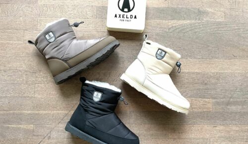 Axelda bietet Schuhe für Damen, Herren und Kinder. Verarbeitet werden vorwiegend Lammfelle, aber auch andere Obermaterialien. (Foto: Axelda)