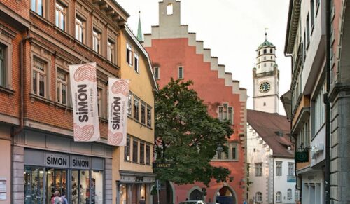 Wie steigt der Handel aus der aktuelleb Saisonb aus? (Foto: Schuhmoden Simon)