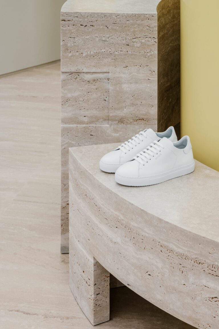 Sneaker und Store von Axel Arigato (Foto: Axel Arigato)
