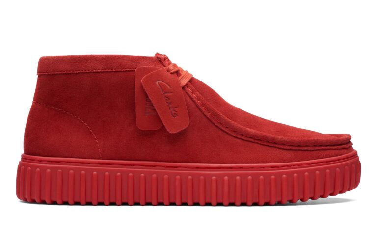 Clarks Torhill in Red Suede