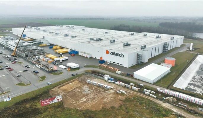 Der Mode-Gigant Zalando ist für knapp ein Drittel aller Retouren in Deutschland verantwortlich. (Foto: SWR/Vollbild)