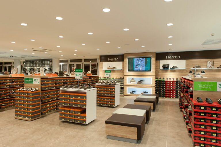 Die Deichmann-Gruppe will mit einem einheit-
lichen Omnichannel-Konzept international wachsen. (Foto: Deichmann)