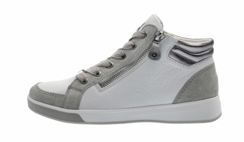 Mit der Vortour-Kollektion möchte Ara Shoes auf die Wünsche der Händlerinnen und Händler eingehen. (Foto: Ara Shoes)