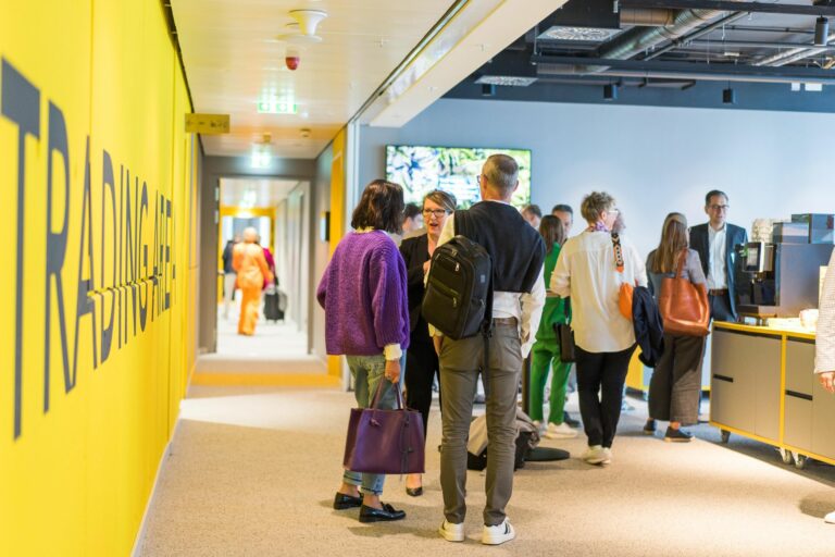Das Networking und die Diskussionen mit dem Publikum waren wichtiger Bestandteil der Veranstaltung. (Foto: Euijae Kim)