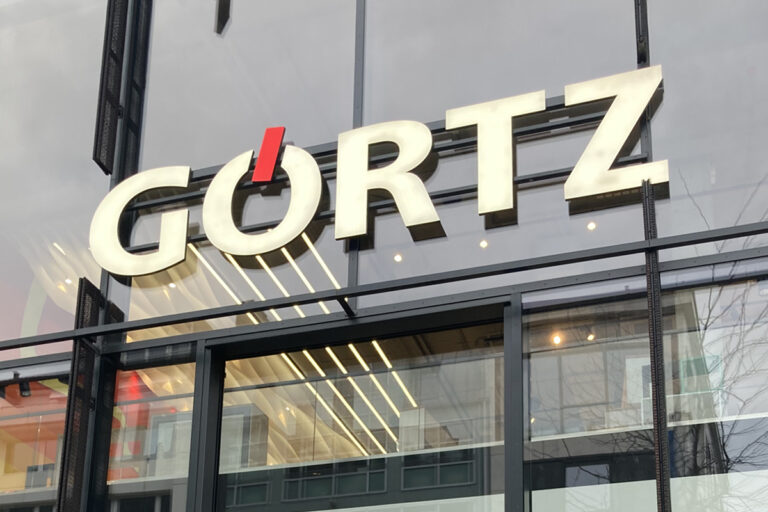 Längst geschlossen: ehemaliges Görtz-Flaggschiff in Düsseldorf (Foto: Redaktion)