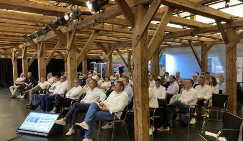 Zur 13. Ausgabe des vom HDS/L initiierten Branchentreffens kamen rund 100 Vertreter des Schuhbusiness nach Konstanz (Foto: Redaktion )