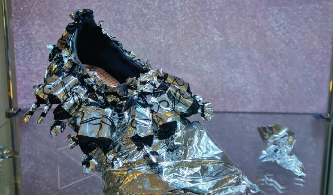 Stücke der Ausstellung „Schuhe – AndersARTig“ (Foto: Stadt)
