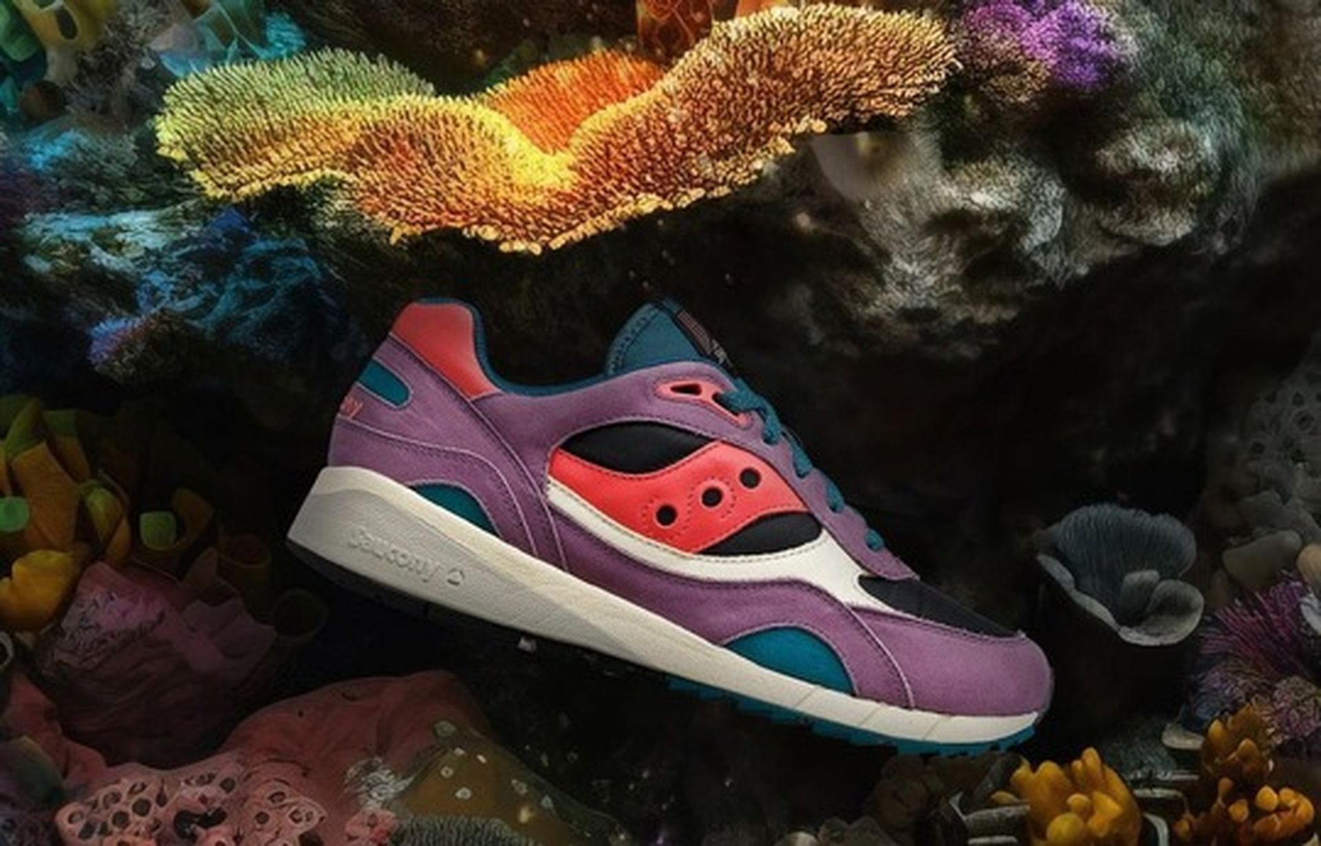 Saucony launcht das Midnight Swimming Pack. (Foto: Saucony)