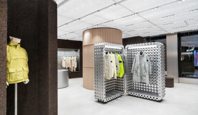 Stone Island eröffnet eine Filiale in München. (Foto: Marco Cappelletti/Stone Island/OMA/AMO)