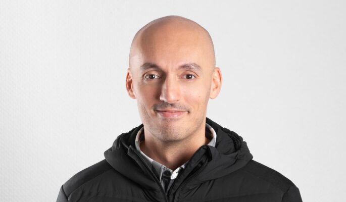 Mokhtar Benbouazza, Vice President Marketing & Digital bei Jack Wolfskin, hat seinen Abschied bekanntgegeben. (Foto: Jack Wolfskin)