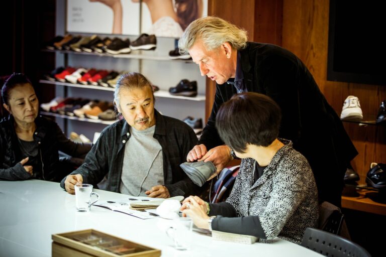 Tetsuya Nosaka (links) hat mit seiner Innovation einen großen Einfluss auf Xsensible. (Foto: Xsensible)