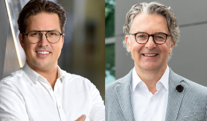 (v. l.) Tobias Eichmeier (Vorstandsmitglied ANWR Group und Geschäftsführer ANWR Schuh GmbH) und Stephan Krug (Geschäftsführer SABU Schuh & Marketing GmbH) (Fotos: ANWR, SABU)