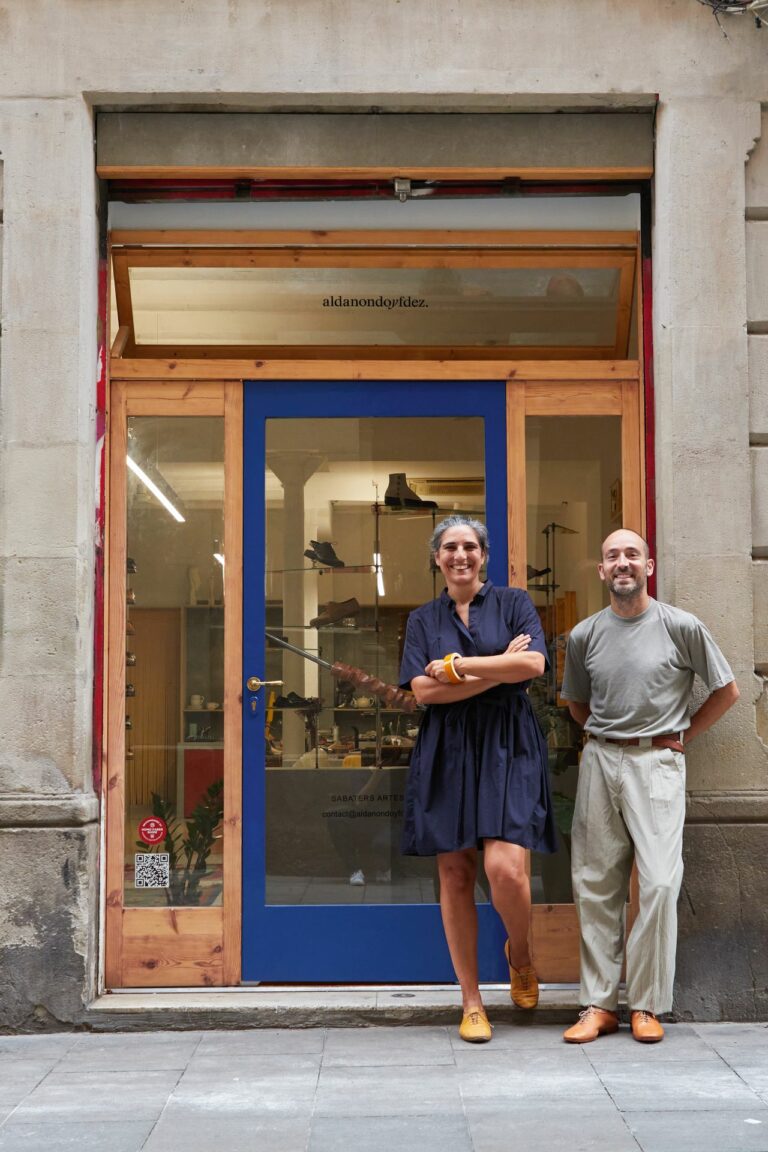 Ignacio Aldanondo und Cartuxa Fernández gründeten gemeinsam die Marke Aldanondoyfdez. (Foto: Aldanondoyfdez)