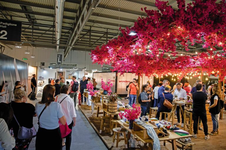 Die Mailänder Messe Micam wird vom italienischen Schuhindustrieverband organisiert und hat sich zur internationalen Leitmesse entwickelt. (Foto: Micam)