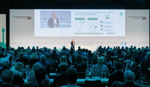 Mit seinen Ideen zeigt Torsten Toelle dass man auch bei widrigen Rahmenbedingungen Erfolg haben kann. (Foto: Handelskongress Deutschland)