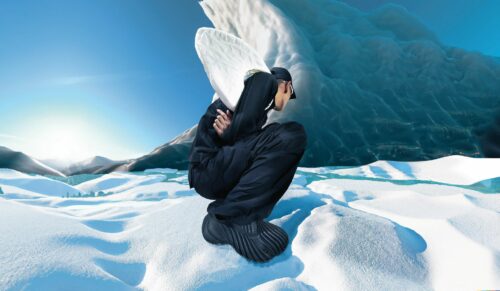 Noch ist es nur ein Bild aus dem KI-Fotogenerator. Doch die 3D-Druck-Technologie schreitet voran und vielleicht lassen sich bald auch Schneeboots aus dem Drucker ziehen. (Foto: Dall-E)