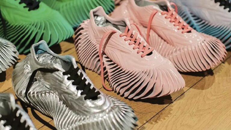 Reebok hat gemeinsam mit dem Modelabel Botter und IT-Unternehmen HP den Venus Comb Murex Shell Sneaker entwickelt. (Foto: Botter)