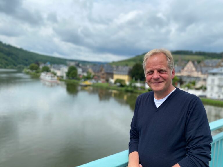 schuhkurier feiert 77 Jahre