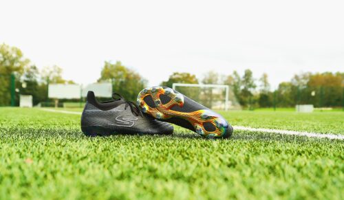 Skechers-Modell SKX-01 in Schwarz (Foto: Skechers)
