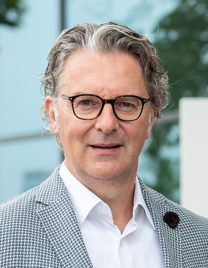 schuhkurier feiert 77 Jahre
