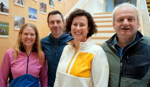 Die Vaude-Geschäftsleitung (v.l.) : CEO Antje von Dewitz, Uwe Gottschalk (CPO), Melissa Wach (CFO) und Jan Lorch (CSO). (Foto: Vaude)